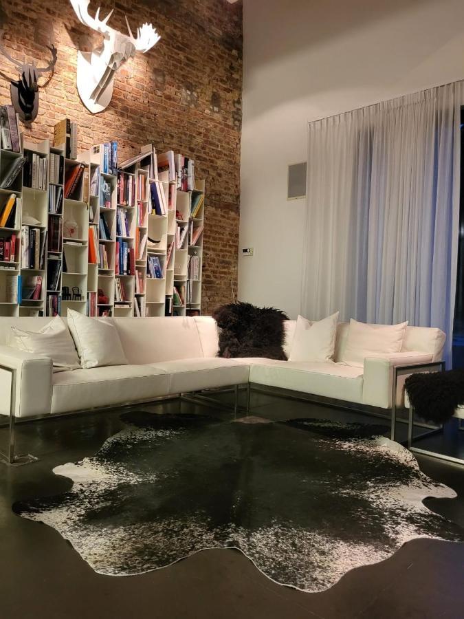 Gezellige Moderne Woning Met Zwemvijver Халле Экстерьер фото